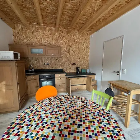 Pres De La Riviere * Athee (Mayenne)